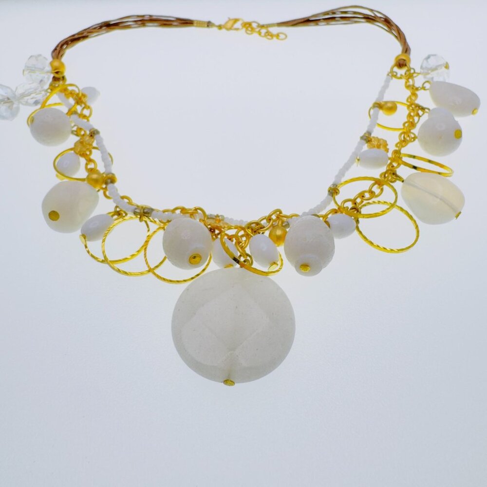 Gold & White Layered Necklace With Beads & Crystals Adjustable Lobster Clasp 18 - Picture 10 of 11